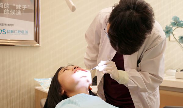 成年人可以做牙齿矫正吗